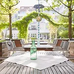 Apartahotel Living