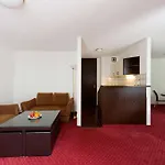 Apartahotel Living