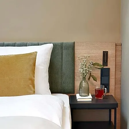 Aparthotel Living 3*