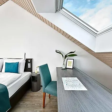 Living Aparthotel