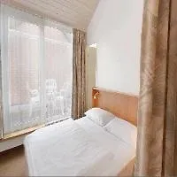 Living Aparthotel