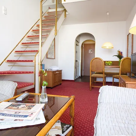 Lejlighedshotel Living 3*