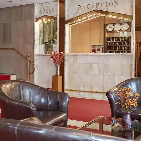 Living Aparthotel 3*