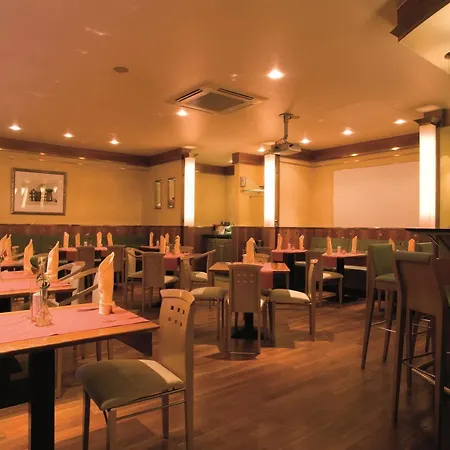 Lejlighedshotel Living 3*