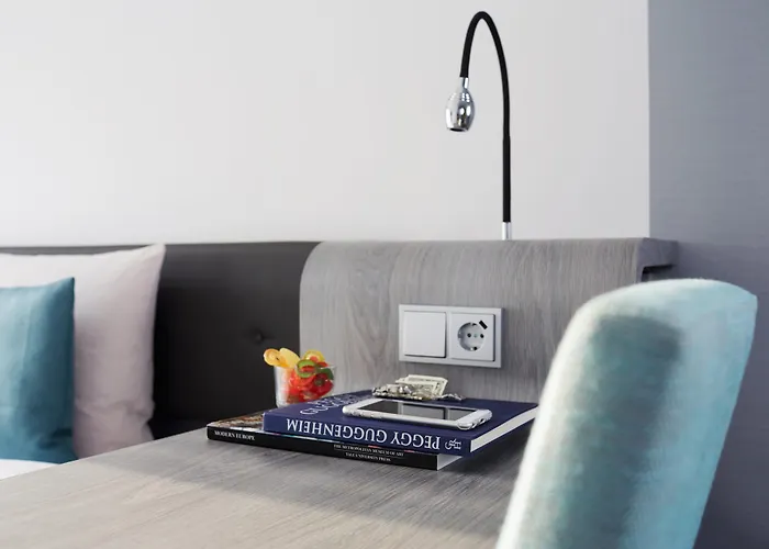 Aparthotel Living 3*