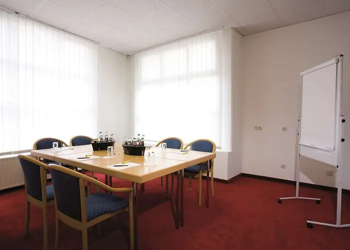 Aparthotel Living 3*